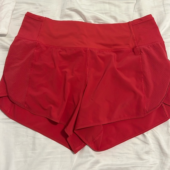 LULULEMON SHORTS - Picture 1 of 2